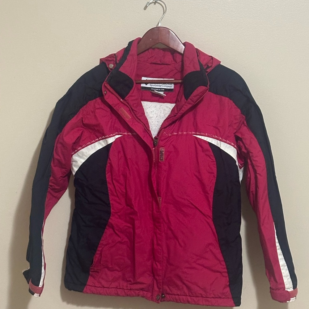 Vintage Columbia Women's Red and Black Ski Jacket with White Accents